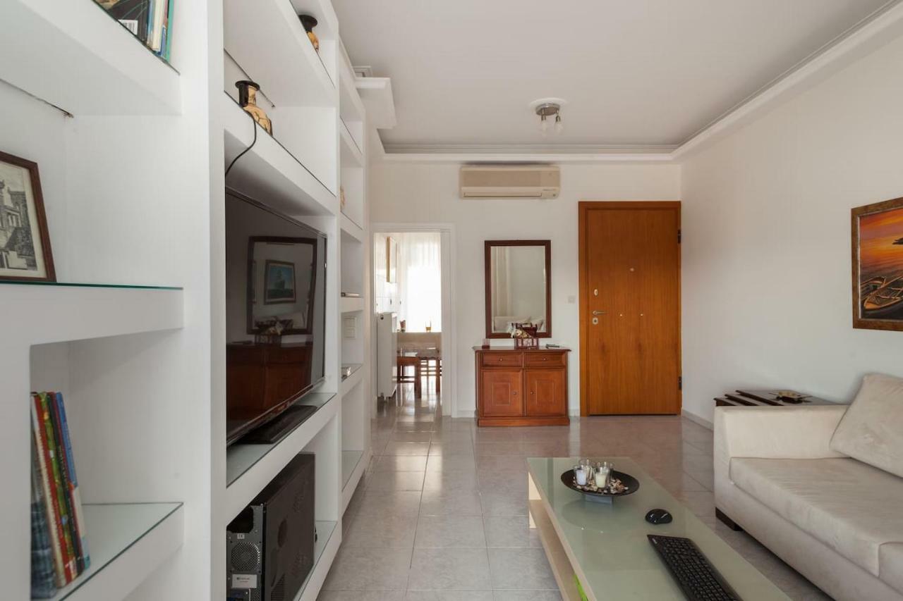 Elegant Athenian Apartment Atenas Exterior foto