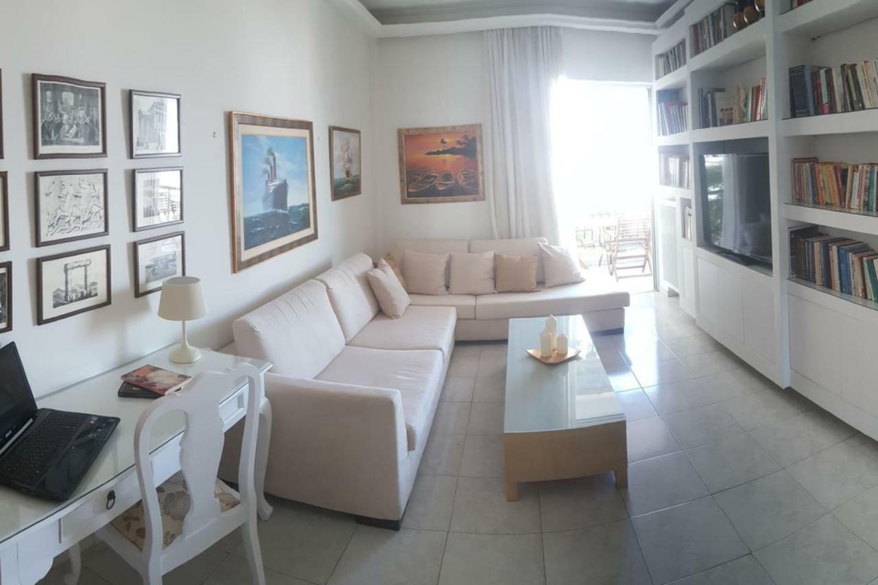 Elegant Athenian Apartment Atenas Exterior foto