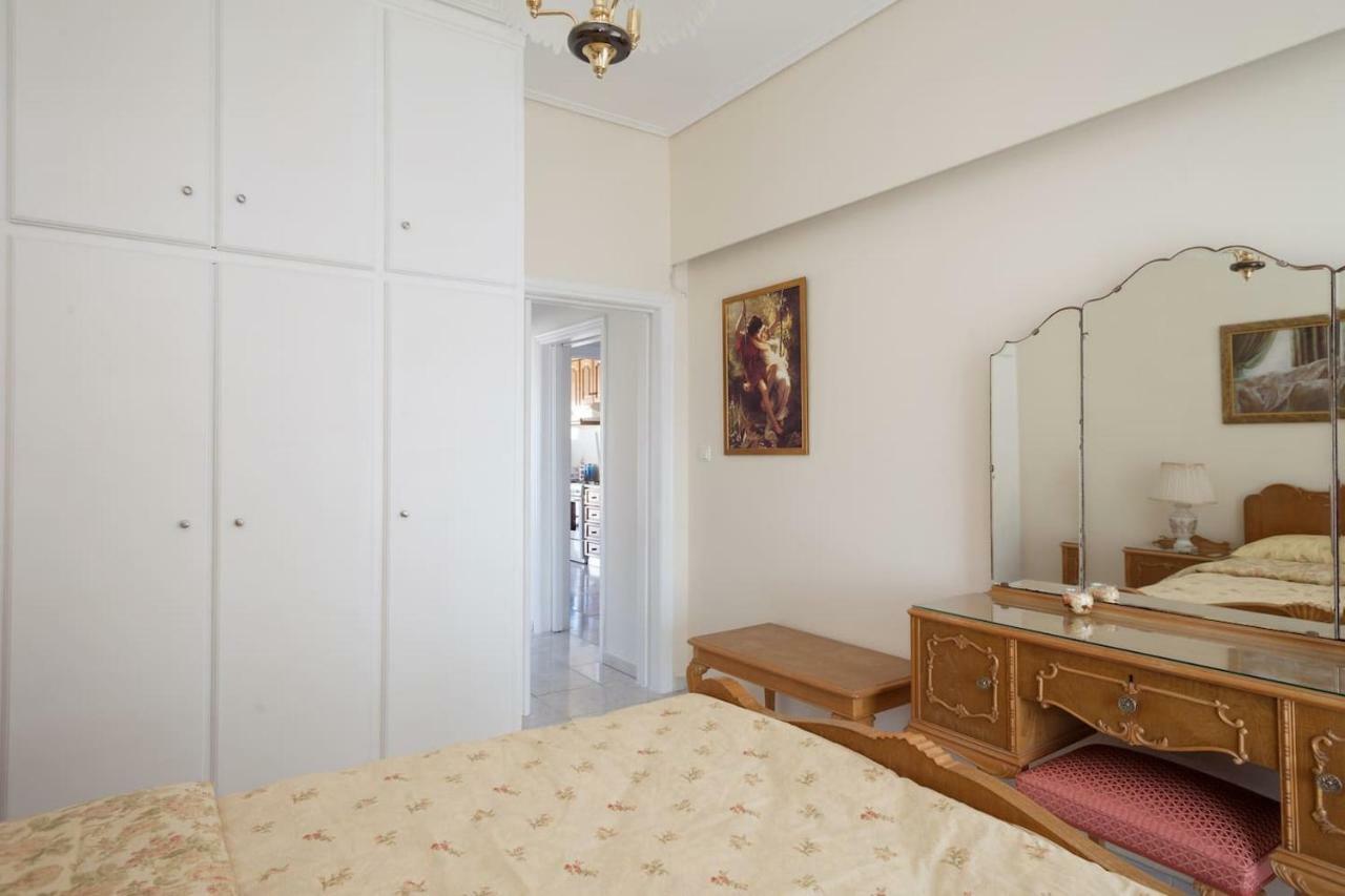 Elegant Athenian Apartment Atenas Exterior foto