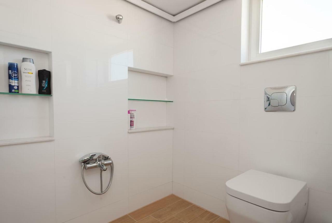 Elegant Athenian Apartment Atenas Exterior foto